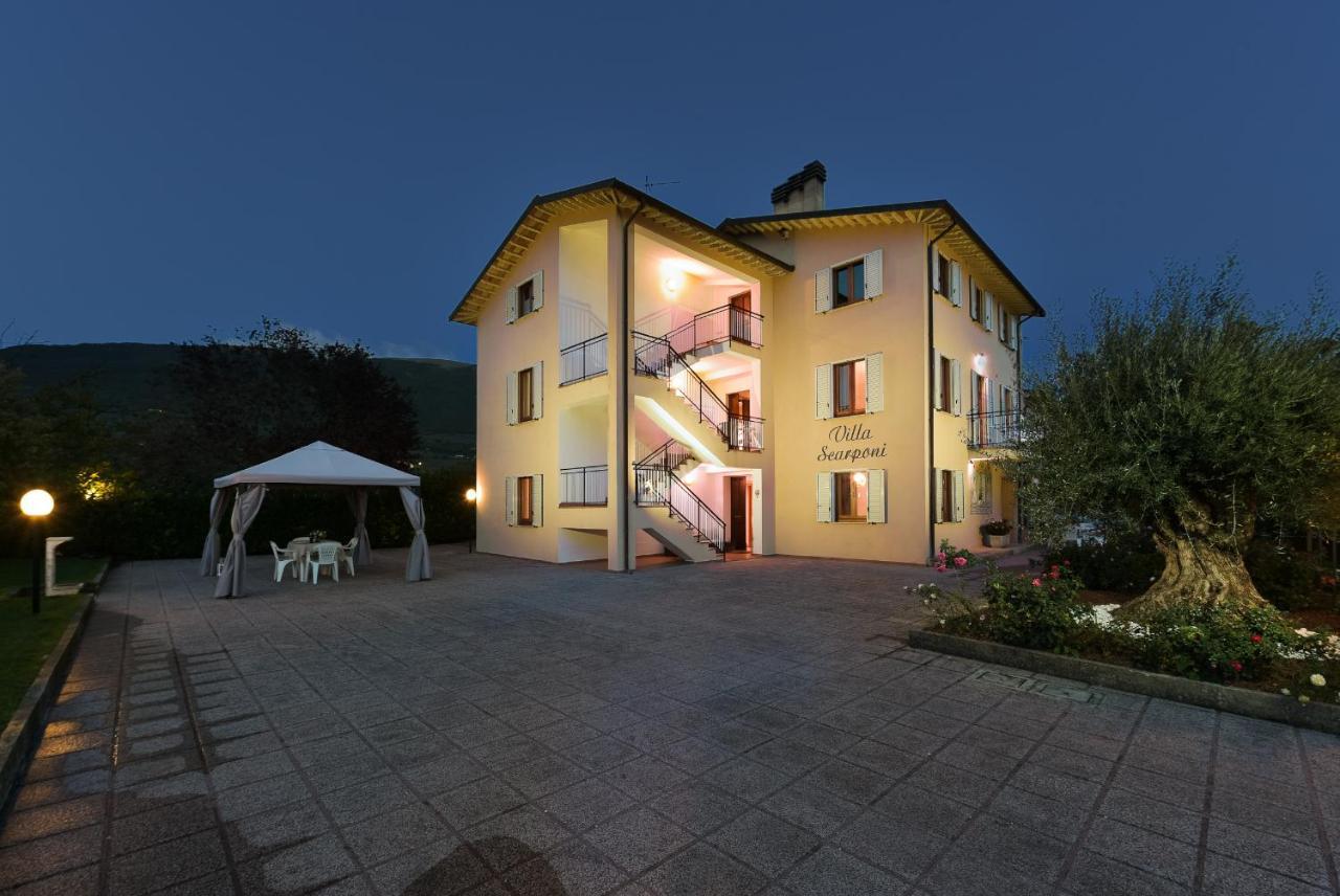 Villa Scarponi アッシジ エクステリア 写真