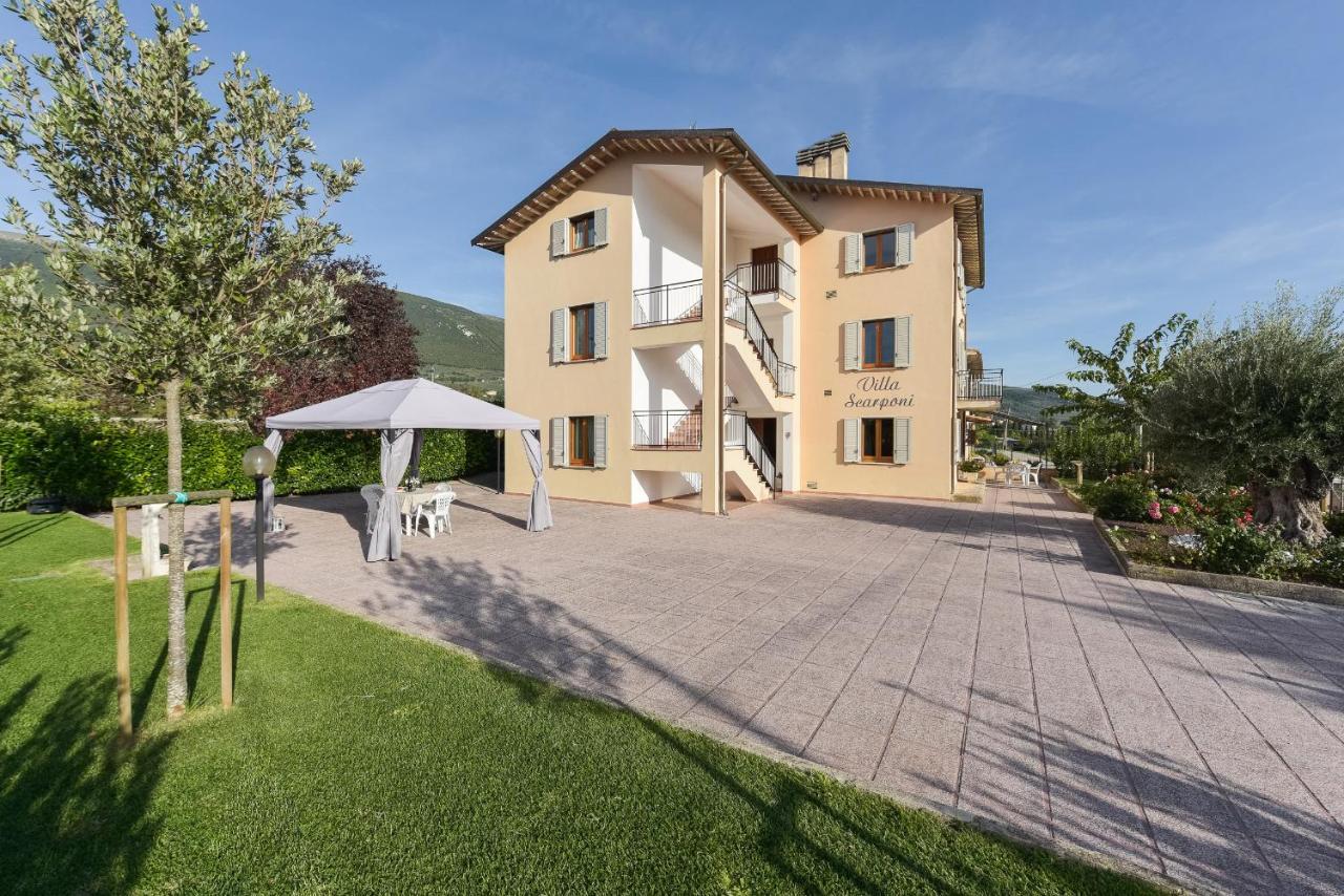 Villa Scarponi アッシジ エクステリア 写真